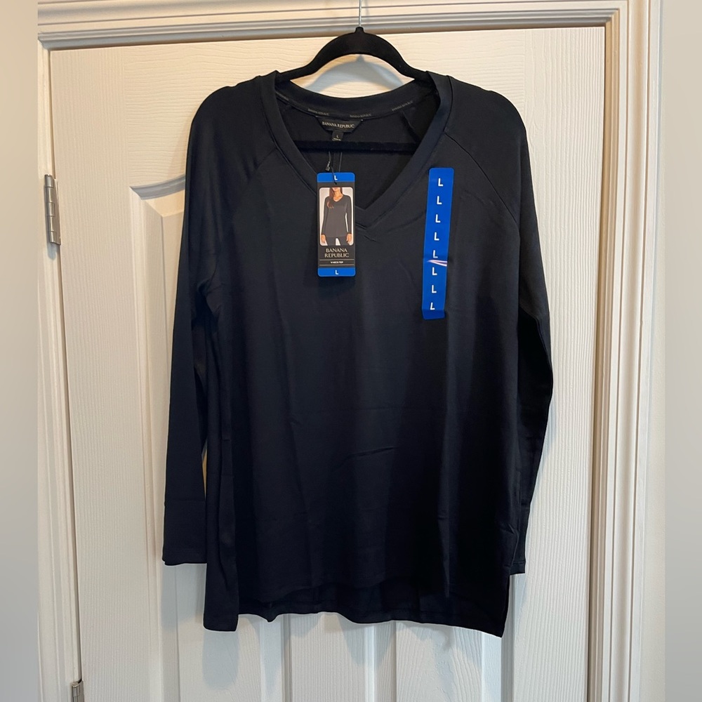 Banana Republic long sleeve top